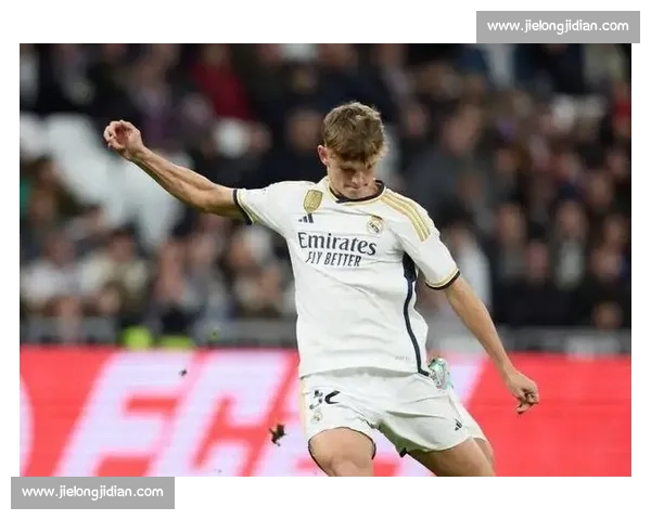 15 岁萨拉戈萨青训小将离世，皇马发文致哀