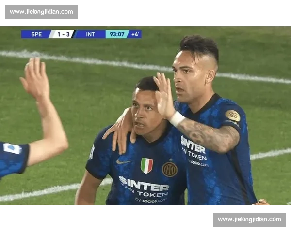 五局鏖战!石川祐希替补建功 佩鲁贾 3-2 擒奇维塔诺瓦取两连胜 五局鏖战!石川祐希替补建功 佩鲁贾 3-2 擒奇维塔诺瓦取两连胜