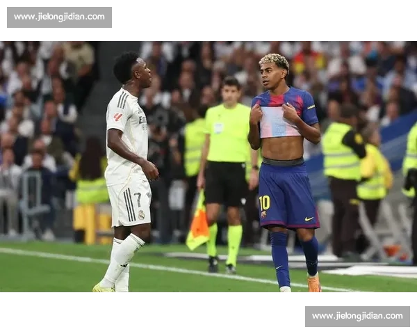 1-0 绝杀!巴列卡诺主场破荒,佩雷斯首发、苏亚雷斯出战成焦点 1-0 绝杀!巴列卡诺主场破荒,佩雷斯首发、苏亚雷斯出战成焦点